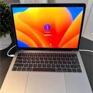 Apple | Computers, Laptops & Parts | Apple Macbook Pro Silver Laptop